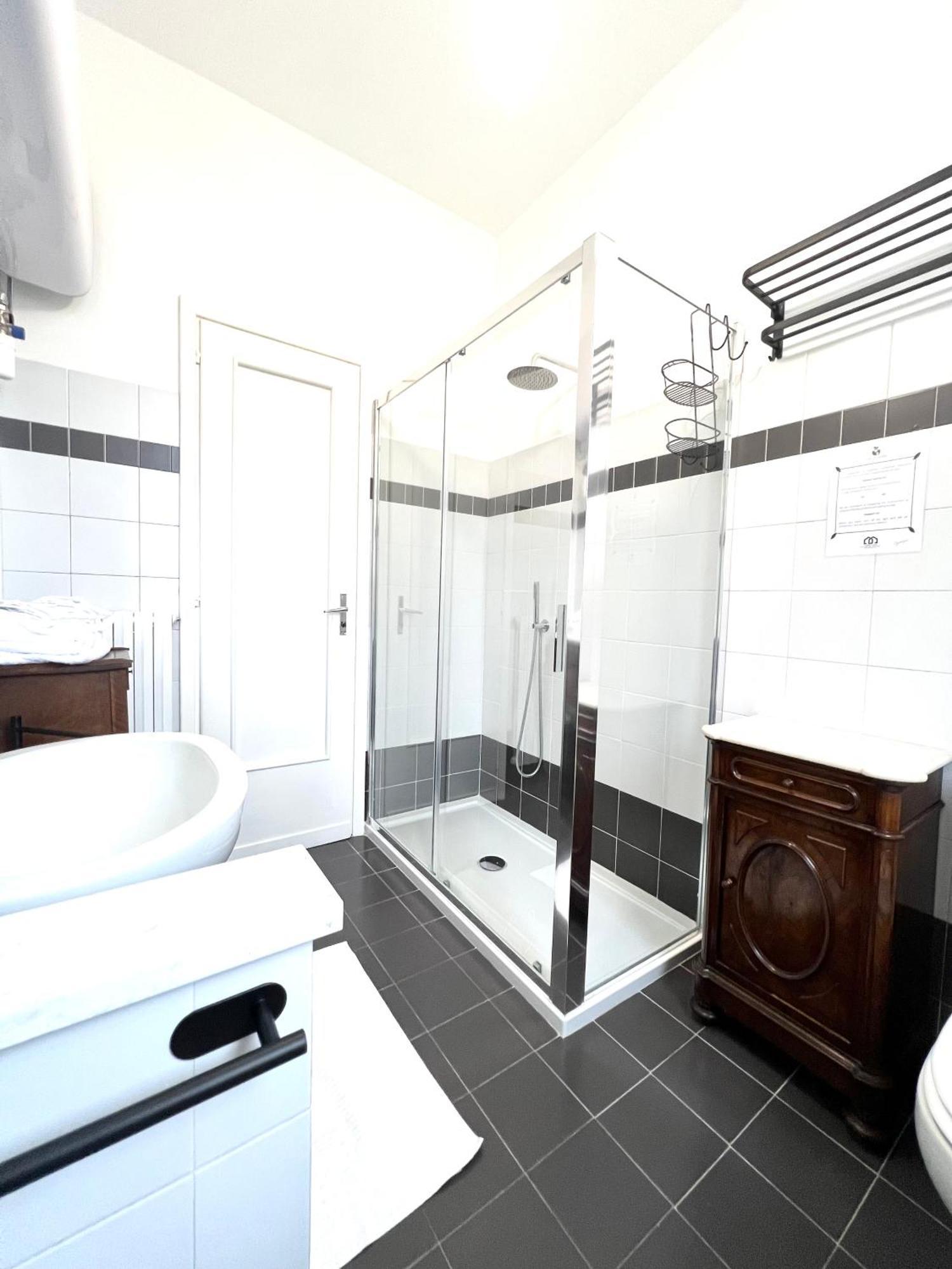 Comecasa Near Piazza Vittorio 2 Bedrooms Torino Kültér fotó