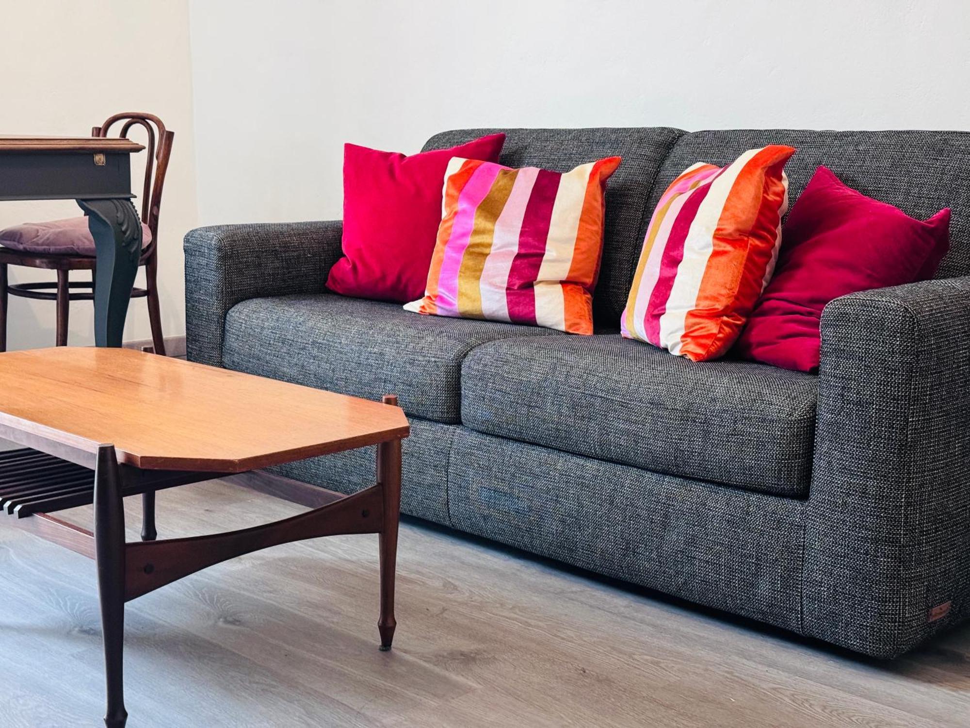 Comecasa Near Piazza Vittorio 2 Bedrooms Torino Kültér fotó